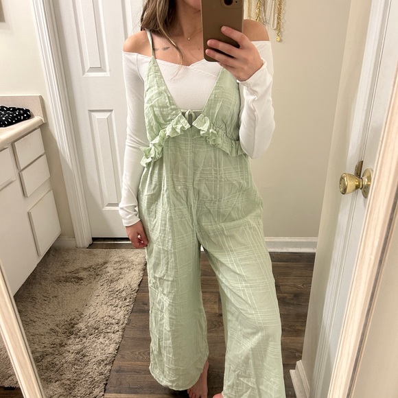 ASOS Petite Ruffle Romper - Picture 3 of 6